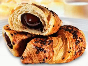 Круассаны с шоколадом
