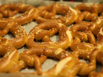Крендели с румяной корочкой